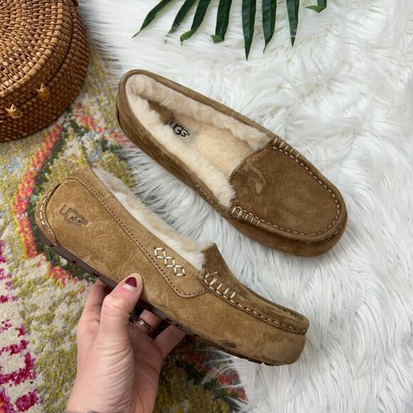 UGG Fleece Lined Slip On Suede Ansley Slipper Loafer Chestnut 6 Style 3312 - Picture 1 of 11